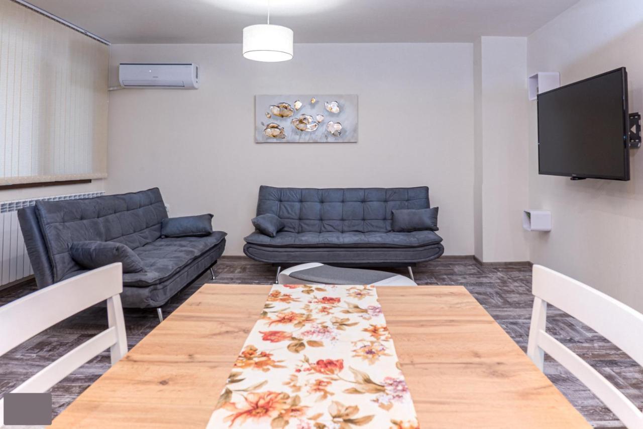 Apartment Trayana Stara Zagora Exterior foto